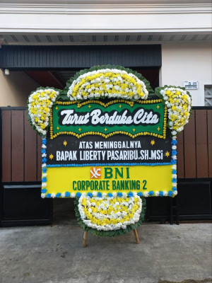 Papan Bunga Duka di Sucen